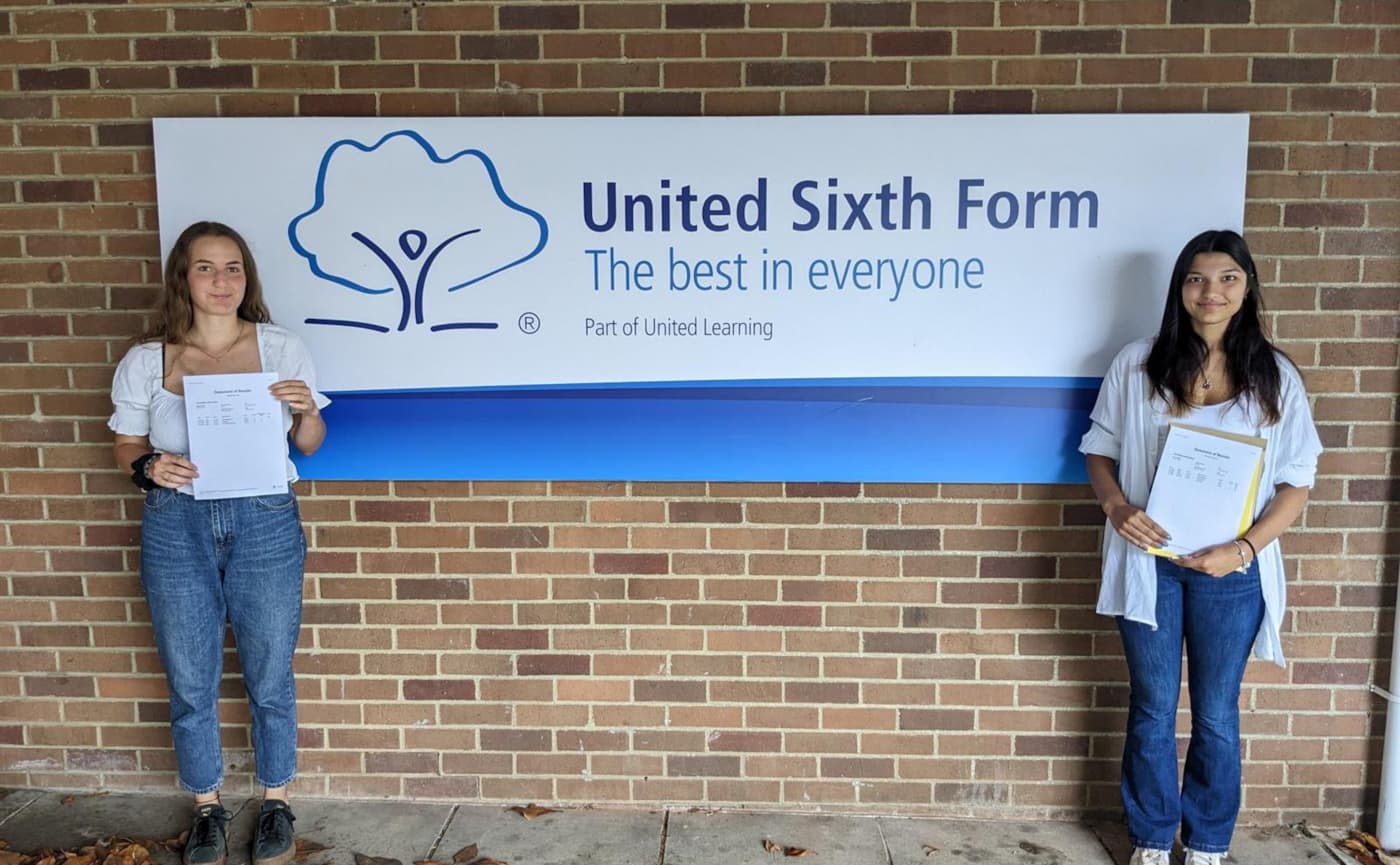 STUDENTS AT UNITED SIXTH FORM CELEBRATE A LEVEL RESULTS