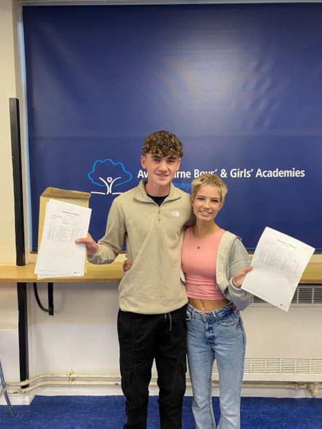 AVONBOURNE CELEBRATES GCSE SUCCESS!